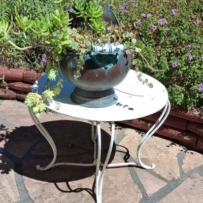 Sale Photo Thumbnail #776: Vintage copper coal scuttle planter with ceramic handles