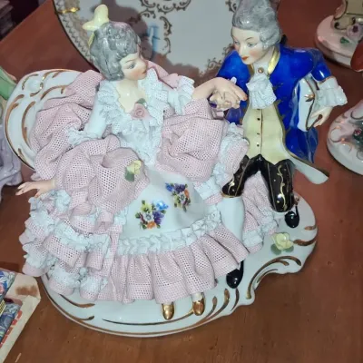 Sale Photo Thumbnail #866: Schafer vater porcelain courting couple figurine
