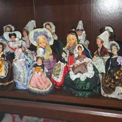 Sale Photo Thumbnail #876: Vintage european regional costume doll collection