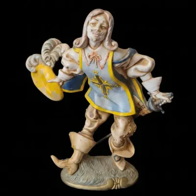 Sale Photo Thumbnail #903: Fontanini depose italy musketeer figurine small size