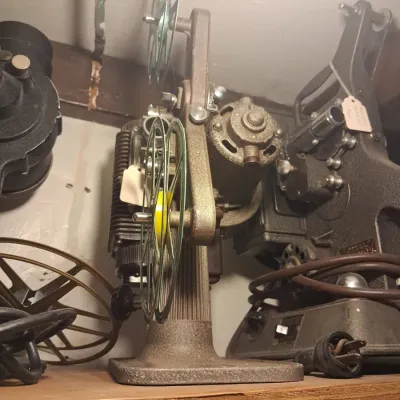 Sale Photo Thumbnail #904: Keystone k brightbeam mm film projector