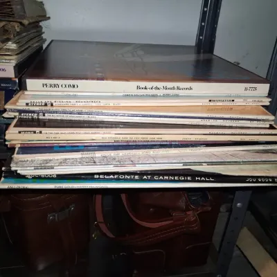 Sale Photo Thumbnail #921: Vintage vinyl record collection assorted