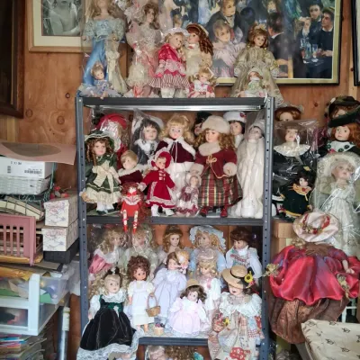 Sale Photo Thumbnail #951: Collection of vintage porcelain collector dolls