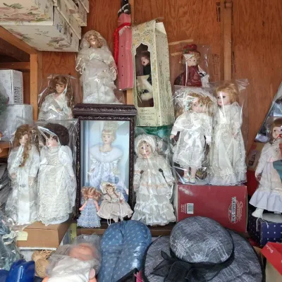 Sale Photo Thumbnail #952