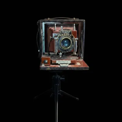 Sale Photo Thumbnail #995: Gundlach manhattan korona iie folding camera or x or