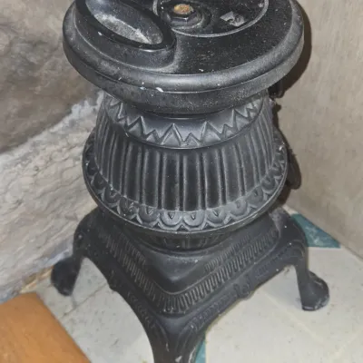 Sale Photo Thumbnail #1008: Vintage cast iron potbelly stove salesman sample