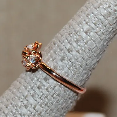 Size 7 Marked .925 - ROSE GOLD Setting RING with 5 Clear Stones in a Cluster Branch on a Rose Gold Band (2.7g)