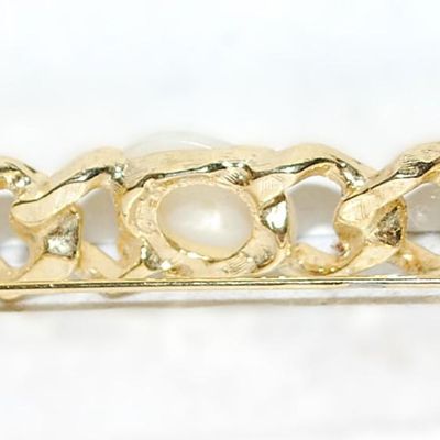 Triple Polymer White Oval Buttons BAR BROOCH (3" x ½") on a Chain Style Gold Tone Setting