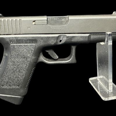 Sale Photo Thumbnail #5: This pistol is chambered in 9x19mm. It includes the original box, two standard magazines, one extended magazine, and a speed loader. This is a super clean pistol. Serial number AMT641 US. Not tested. Pre-auction estimate: $400-$600. [RS]