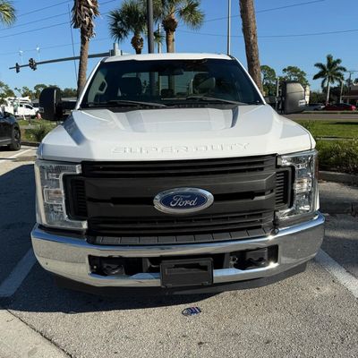 Sale Photo Thumbnail #37: This heavy duty workhorse is powered by the highly sought-after 6.7 liter diesel V8 engine. It has 450 HP with 935 ft-lbs of torque, and a six-speed automatic transmission. It is Oxford white in color. It has a new battery, and is running at the time of c