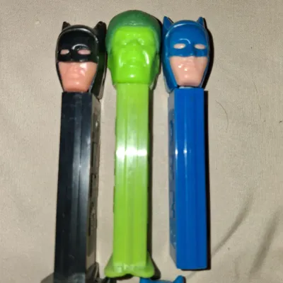 Rare vintage PEZ Dispenser Lot of 5 - Batman & Incredible Hulk 1980s 1990s DC Marvel
