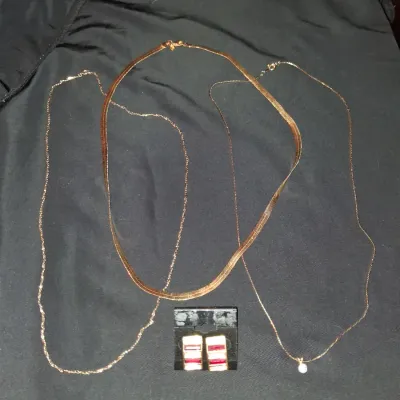 Gold Jewelry Lot - Herringbone Chain, Pendant Necklace & Geometric Earrings