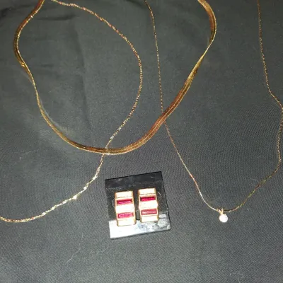 Gold Jewelry Lot - Herringbone Chain, Pendant Necklace & Geometric Earrings