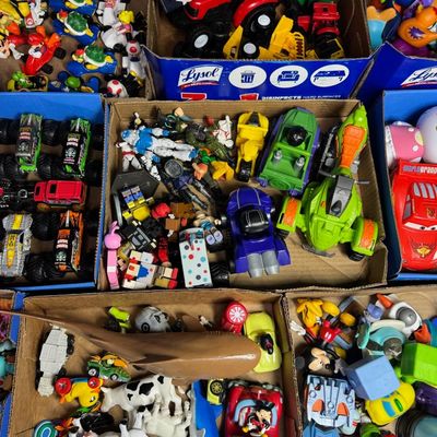 Sale Photo Thumbnail #199: Includes action figures, airplanes, cars, farm animals, monster trucks, and more. Total of 100+ pieces. Some are vintage. [RS]
