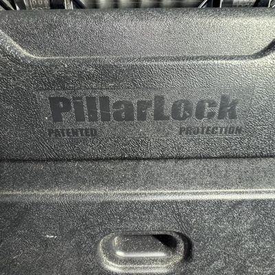 Sale Photo Thumbnail #280: This has the original foam. One latch is broken. Measurement: 54”L. [RS]
