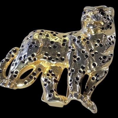 Sale Photo Thumbnail #108:  Gold-Tone Jeweled Leopard / Cat Brooch.                           