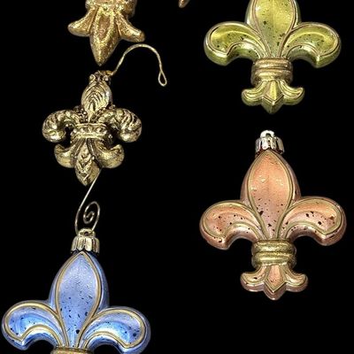 Sale Photo Thumbnail #303:  Lot of Fleur-de-Lis Ornaments.                           