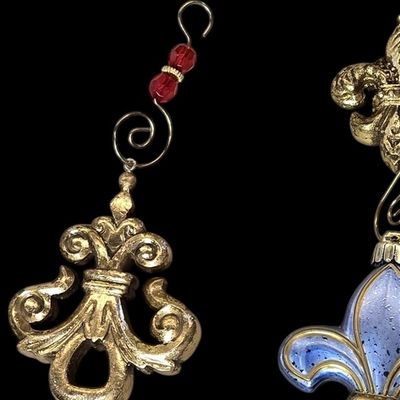 Sale Photo Thumbnail #304:  Lot of Fleur-de-Lis Ornaments.                           
