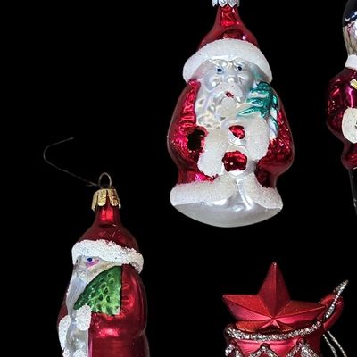 Sale Photo Thumbnail #317:  Lot of Blown Glass Santa Ornaments.                           