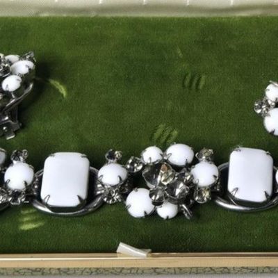 Sale Photo Thumbnail #515:  White Cabochon Bracelet and Earrings in Box.                           