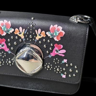 Sale Photo Thumbnail #632:  Calvin Klein L-Reese Purse.                           