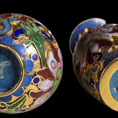 Sale Photo Thumbnail #1160:  Miniature Cloisonne Vases  2 Inches Tall.                           
