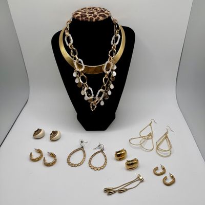 Sale Photo Thumbnail #120