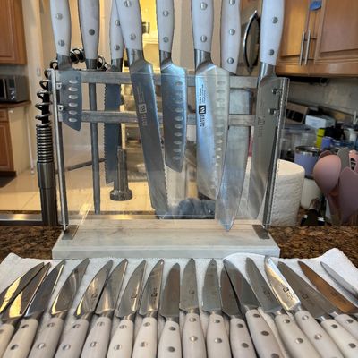 Sale Photo Thumbnail #144