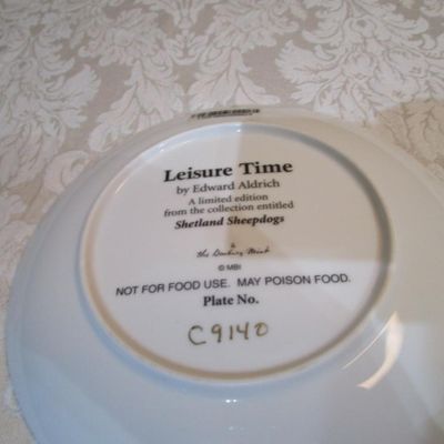 Sale Photo Thumbnail #464: Plate #C9140, 8" in diameter