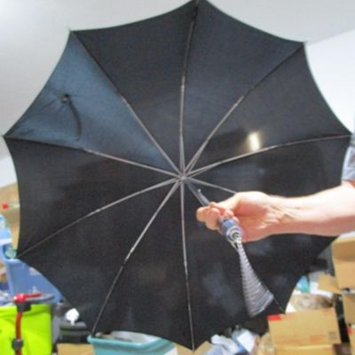 Sale Photo Thumbnail #509: Blue & orange umbrella is an automatic open, See pictures