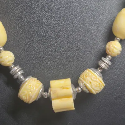Sale Photo Thumbnail #75: VTG Beaded Carved ? Resin ? Elephants 27" Long Necklace & single bead carved Necklace
> elephant necklace is 4 strands w/j hook clasp
> single bead necklace is 18" w/ silver spacers and magnetic clasp
Both in excellent condition