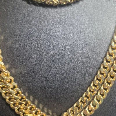 Sale Photo Thumbnail #223: Sets Gold tone Necklaces and Earrings ~ 2 sets
> mix  or match.......your choice
> double length solid chain no clasp ..........20" long
> Greek round link Choker w/magnetic clasp
> 2 pair of clip on Earrings ~ both marked