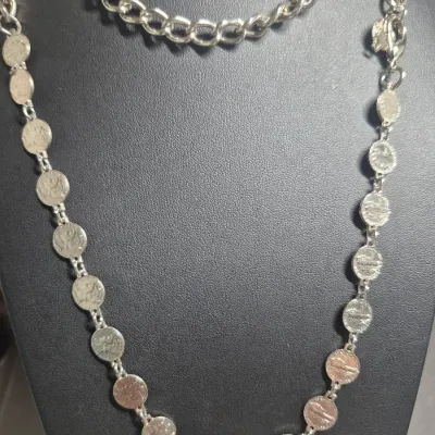 Sale Photo Thumbnail #268: Hammered silver tone Coin Shaped Disc chunky Necklace or Belt 
> total length is 40"
> can be worn as Necklace doubled to show coin section
> can be worn as belt over jeans ......understated
