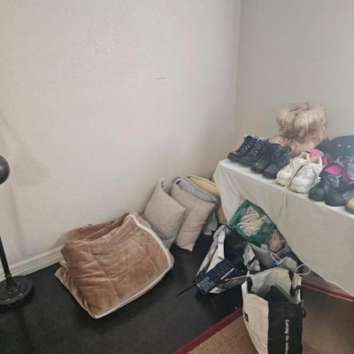 Sale Photo Thumbnail #79