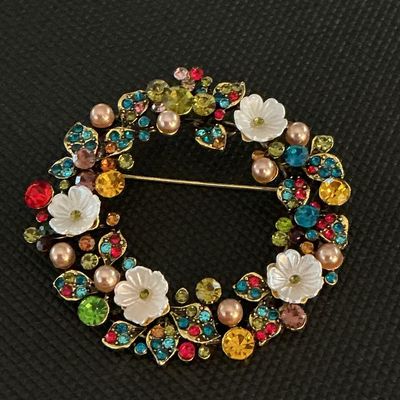 Multicolor Rhinestone & Faux Pearl Floral Wreath Brooch
