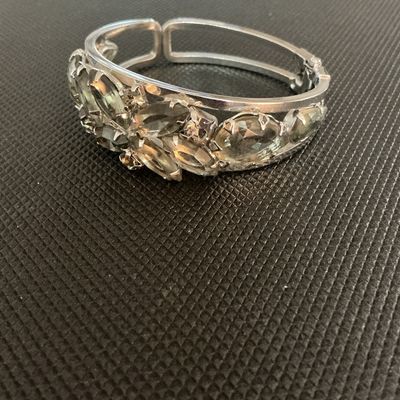 Vintage Rhinestone Hinged Bangle Bracelet