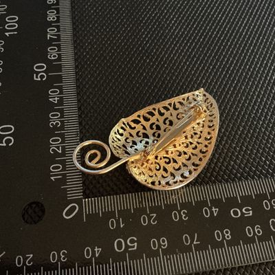 Vintage Gold Tone Filigree Leaf Brooch with Blue Goldstone Cabochons
