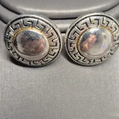 Vintage black cabuchon Pendant & Earrings match