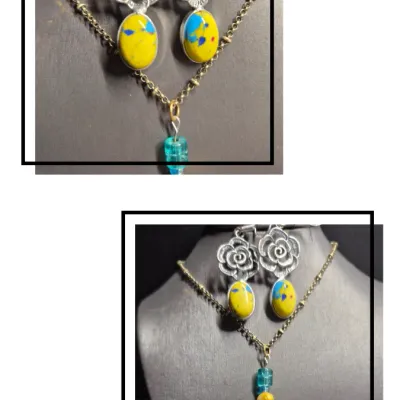 Vintage painted round Pottery Pendant & Earrings ~~~~~Southwestern Native American Style