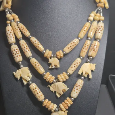 VTG Beaded Carved ? Resin ? Elephants 27" Long Necklace & single bead carved Necklace