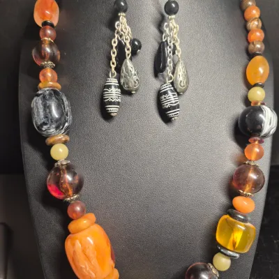 You & I vintage bead Necklace & matching Earrings