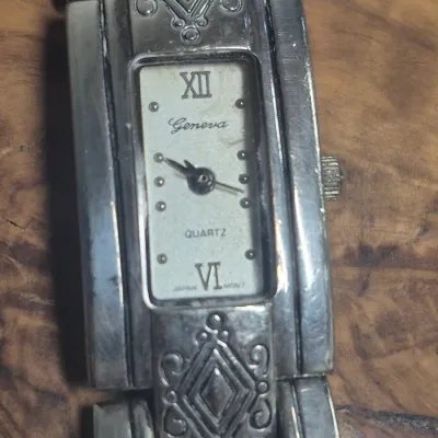 Vintage Geneva Southwester Tribal Cuff Watch ~ working Y2K