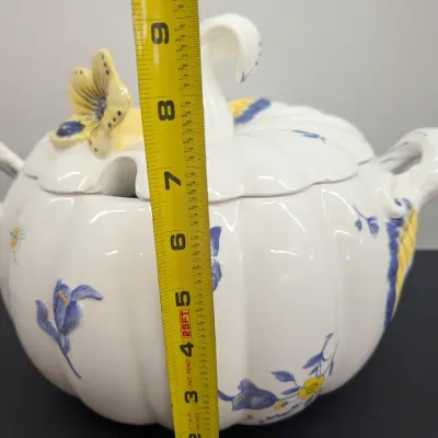 Spode Imperial Garden Ceramic Pumpkin Soup Tureen with Lid and Ladle