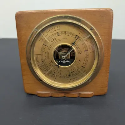 Vintage Art Deco Airguide Barometer Made In Chicago
