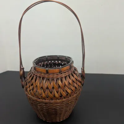 Several Different Sizes Of Woven Baskets #1