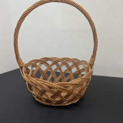 Several Different Sizes Of Woven Baskets #1