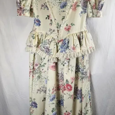 Sale Photo Thumbnail #503