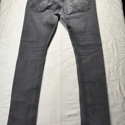 Sale Photo Thumbnail #815