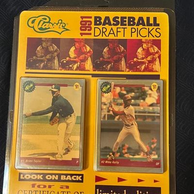 Classic 1991 Baseball Draft Picks trading card set in original blister packaging, featuring Brien Taylor and Mike Kelly.