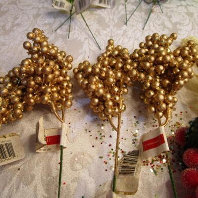 Sale Photo Thumbnail #155: 4 gold berry picks, 4 feathery picks, 1 red glittery pick, 1 red berries pick, See pictures